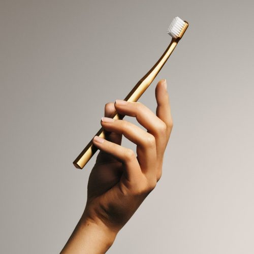 aurezzi gold toothbrush